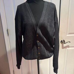 Roundtree & Yorke Charcoal Button-Up Cardigan